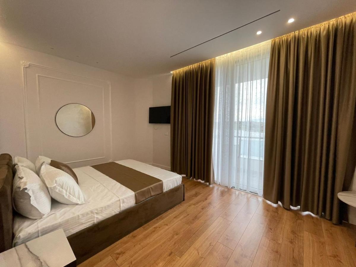 Hotel Ujvara Belsh Zewnętrze zdjęcie