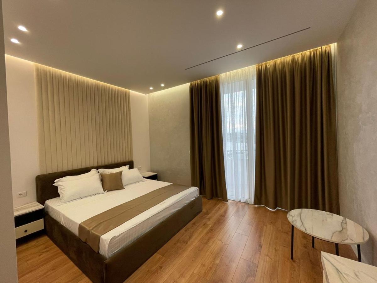 Hotel Ujvara Belsh Zewnętrze zdjęcie
