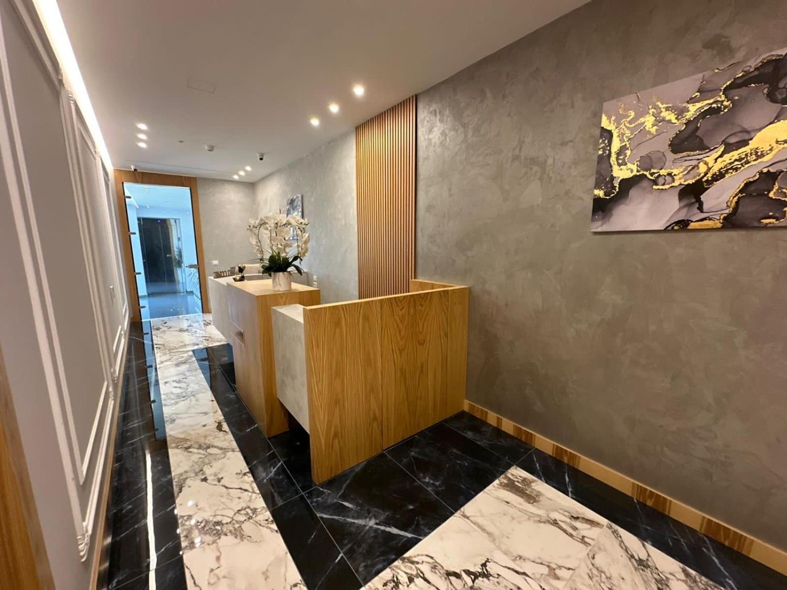 Hotel Ujvara Belsh Zewnętrze zdjęcie