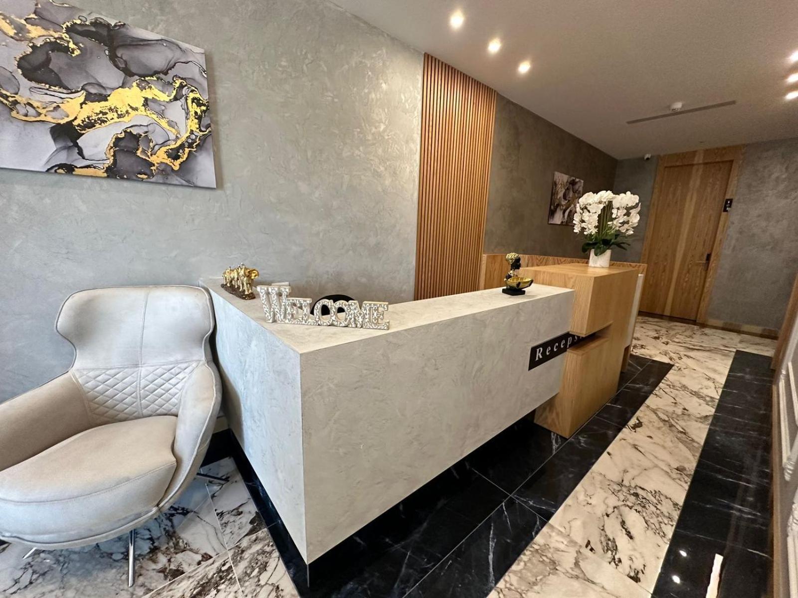 Hotel Ujvara Belsh Zewnętrze zdjęcie